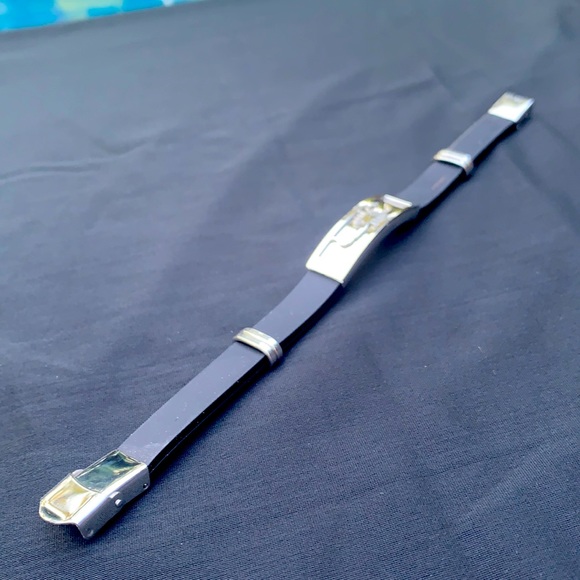 New Men’s Stainless Steel Black Rubber Bracelet - Picture 6 of 7